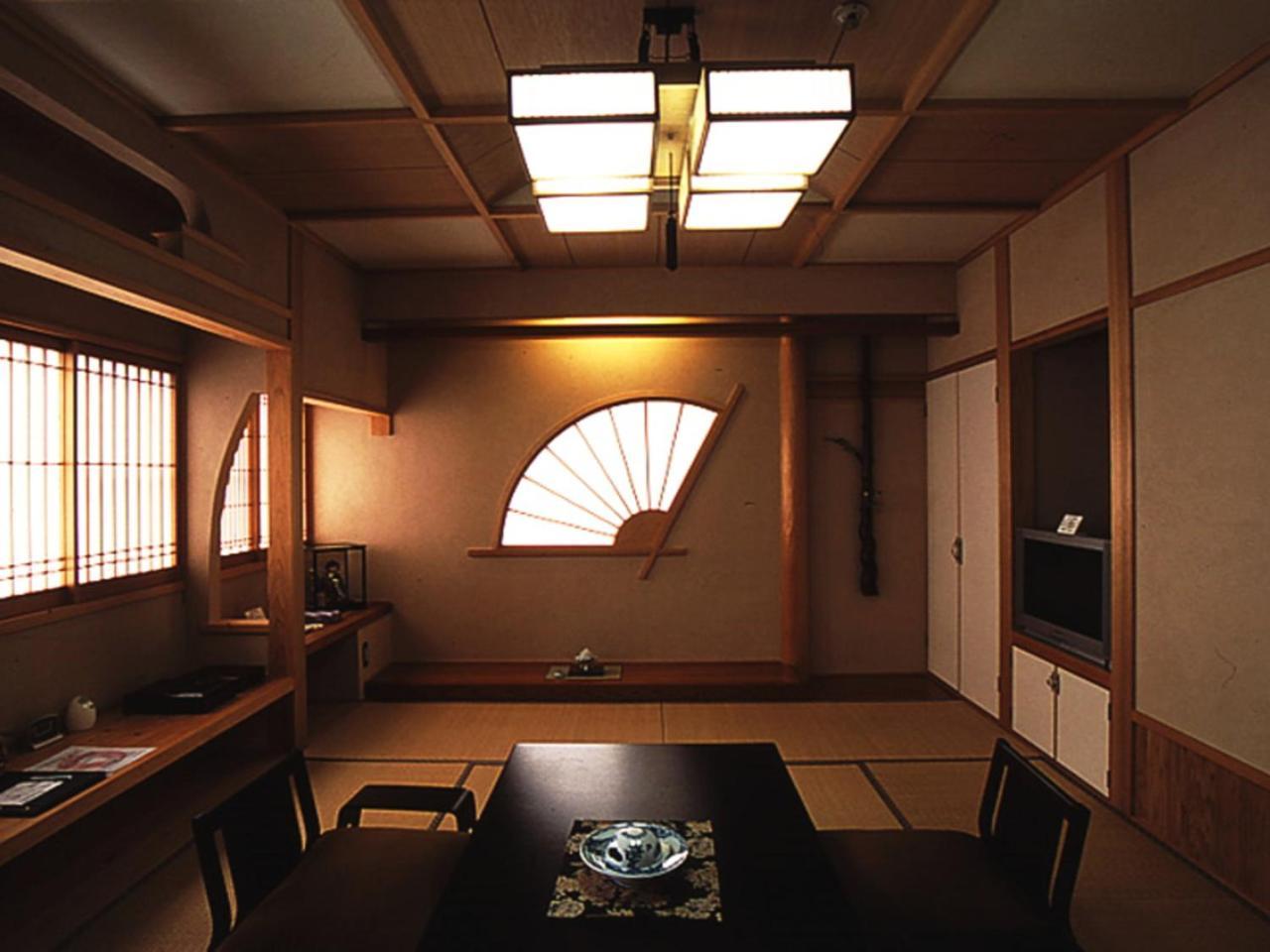 Ryokan Shinsen Takachiho Esterno foto
